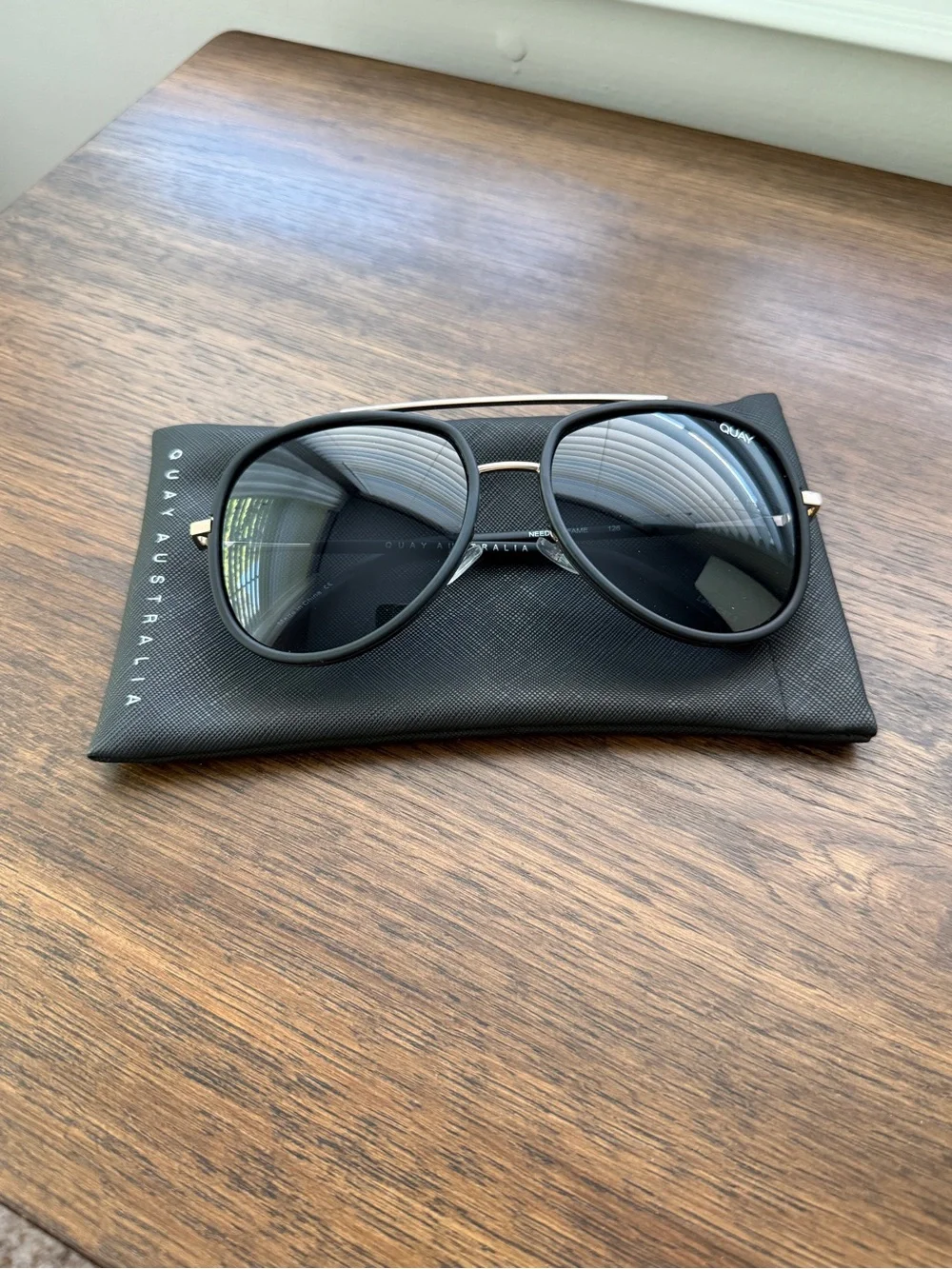 QUAY Needing Fame Sunglasses